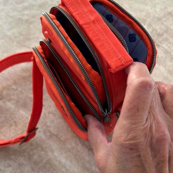 LUG Orange Skeeter Mini NWT - Picture 10 of 10